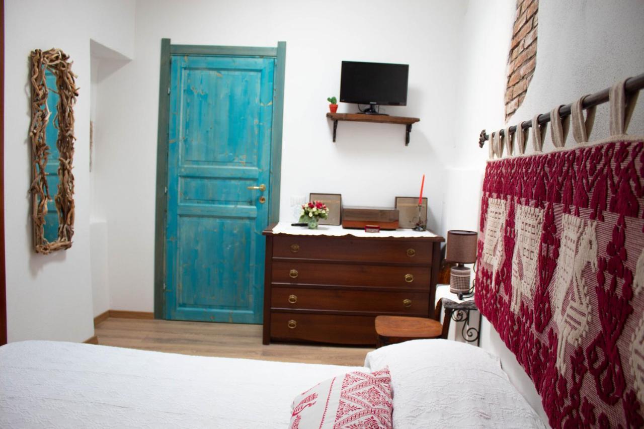 B&B Ziu Anacletu Villaputzu Exterior foto
